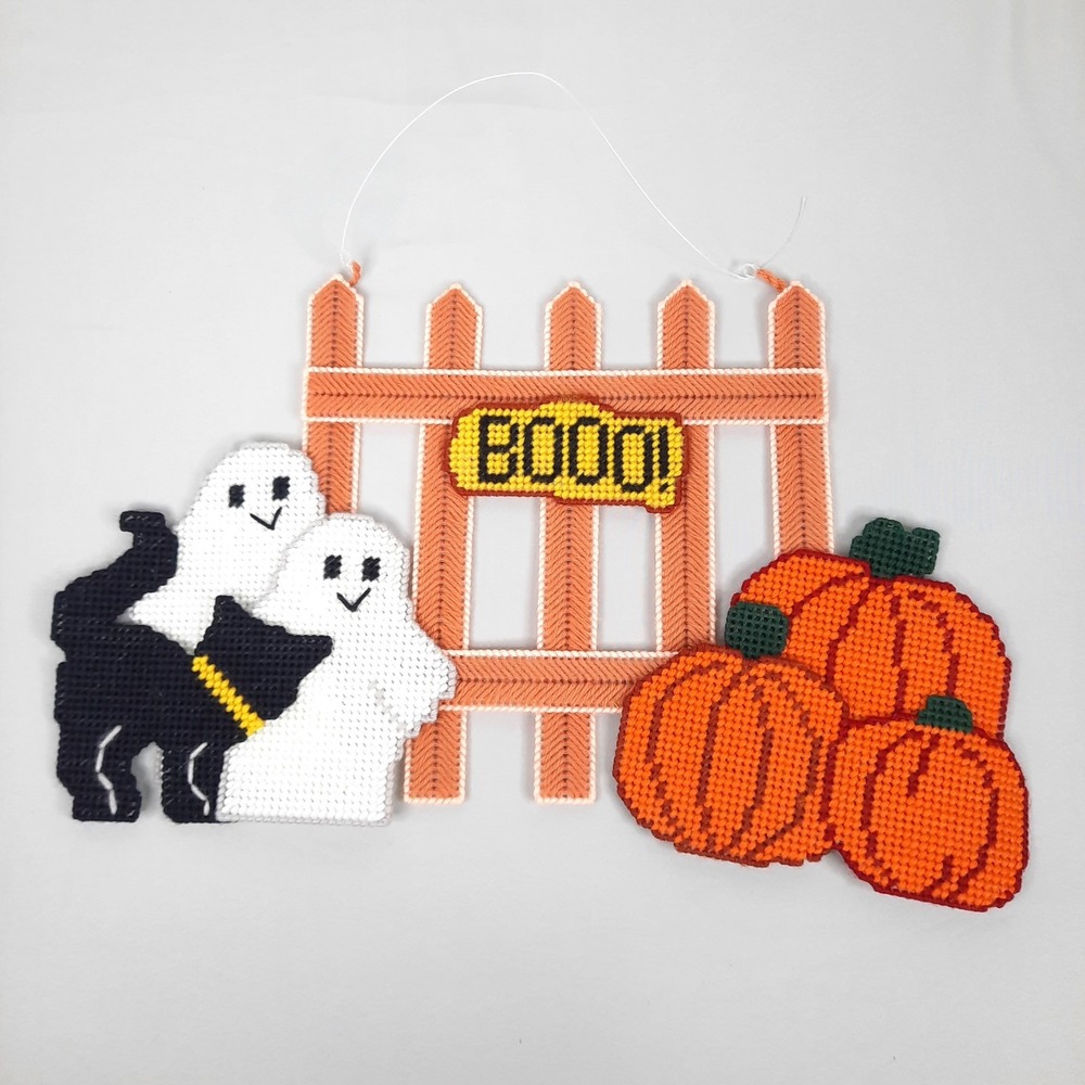 Vtg Plastic Canvas Needlepoint Wall Decor Halloween Ghosts Pumpkins Black Cat